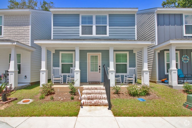 Building Photo - 101 Coral Breeze Drive