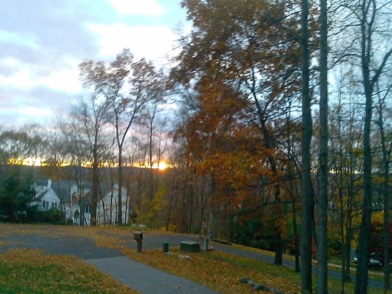 Front of Home View - 84 Oak Hill Rd