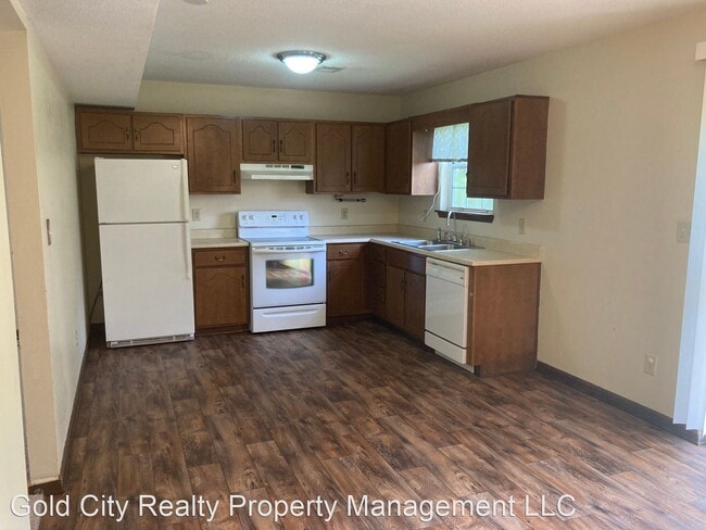 Building Photo - 3 br, 2 bath House - 932 Austin Drive