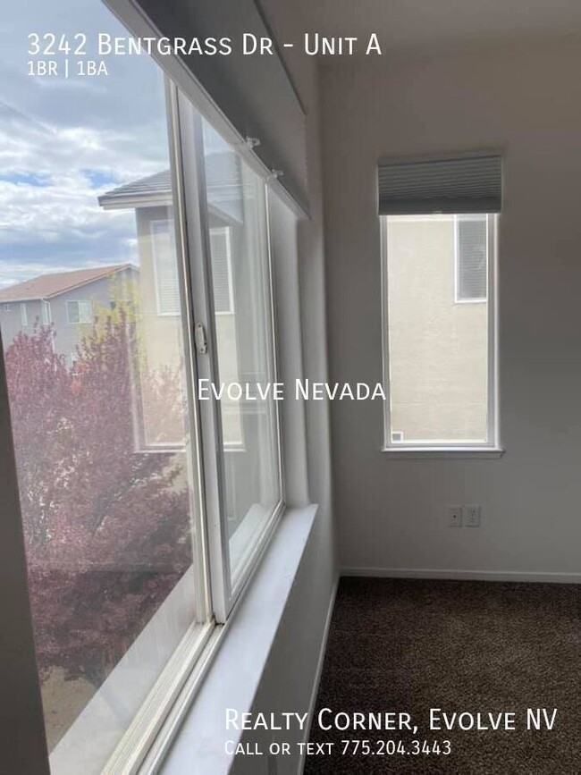 Building Photo - Incredible Room by UNR Available June 1st!