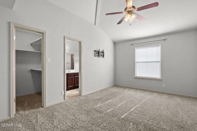 Building Photo - 14438 Miguel Terrazas Dr