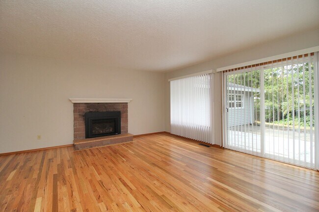 Building Photo - 17681 Mardee Ave