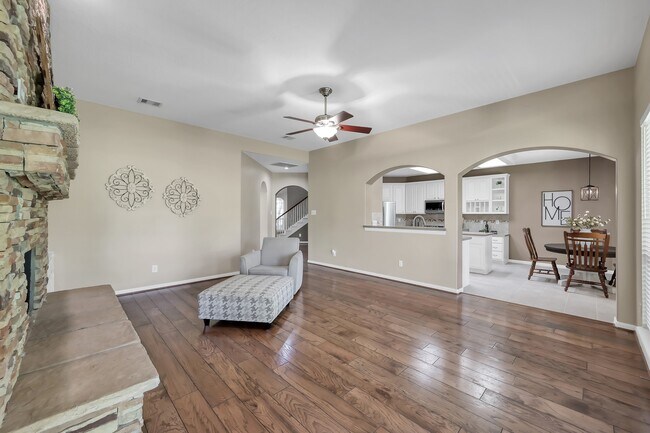 Building Photo - 4774 W Fork Blvd