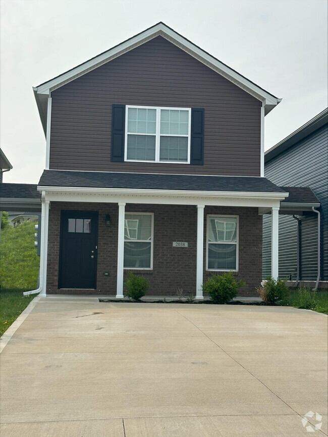 Building Photo - 2038 Dolly Dr