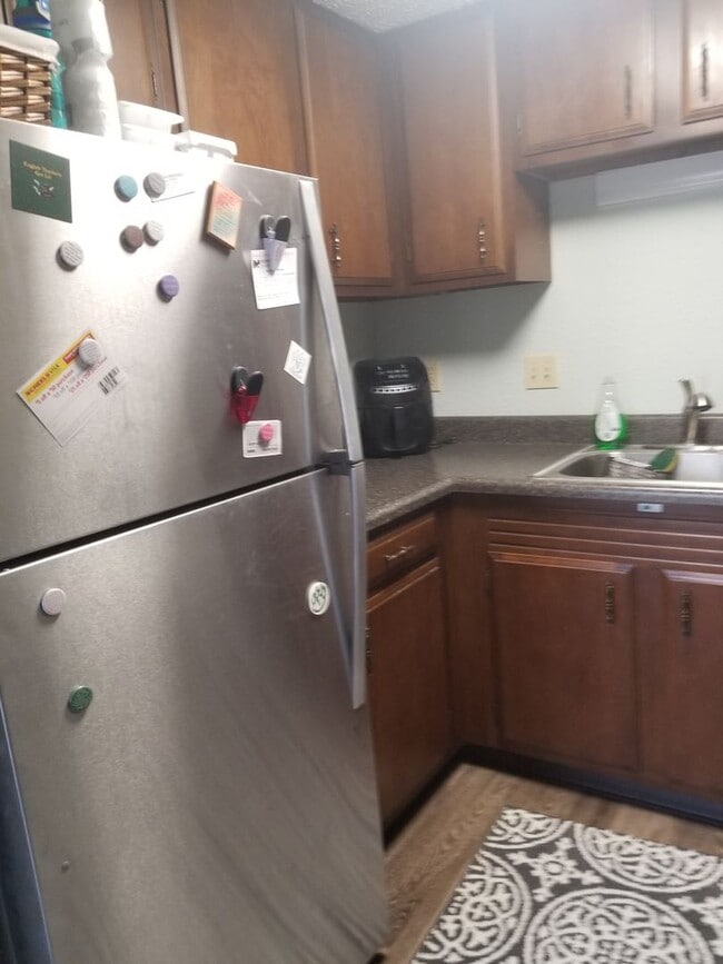 Building Photo - 2 bedroom, 1 full bath and one half bath two story duplex near parks and trails