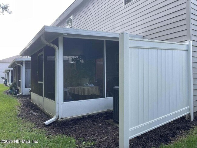 Building Photo - 10581 Maidstone Cove Dr