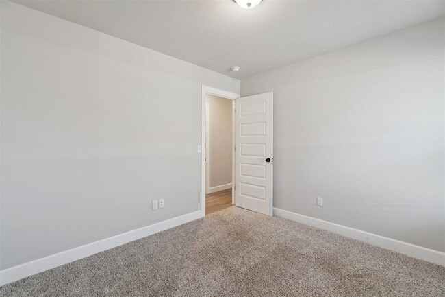 Building Photo - 19701 Brookville Dr