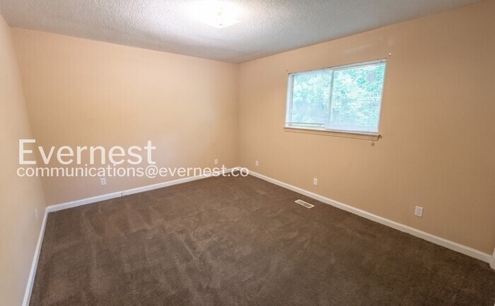 Building Photo - 716 Marley Way