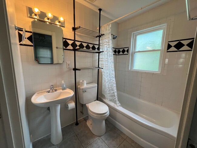 Building Photo - SJK Dwellings LLC