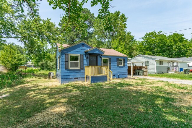 Building Photo - 2 Bedroom 1 Bath Home in Brainerd