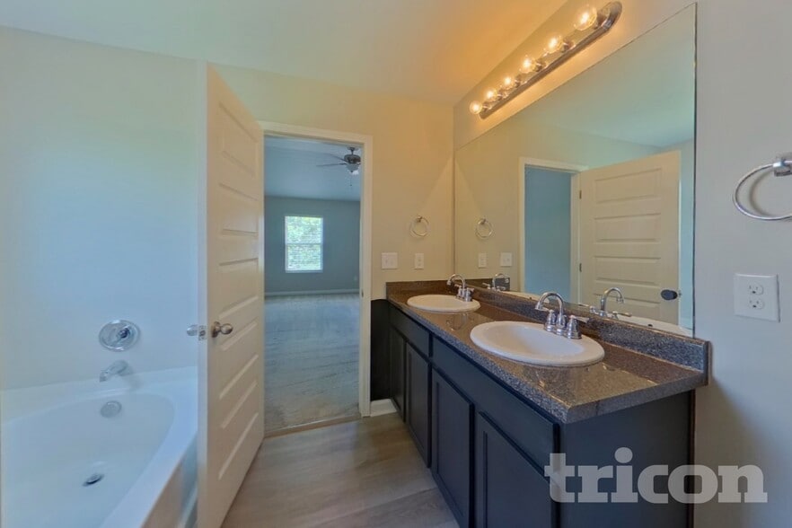 Building Photo - 283 Pernell Dr