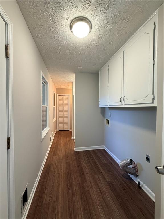 Building Photo - 6708 Bass Cir