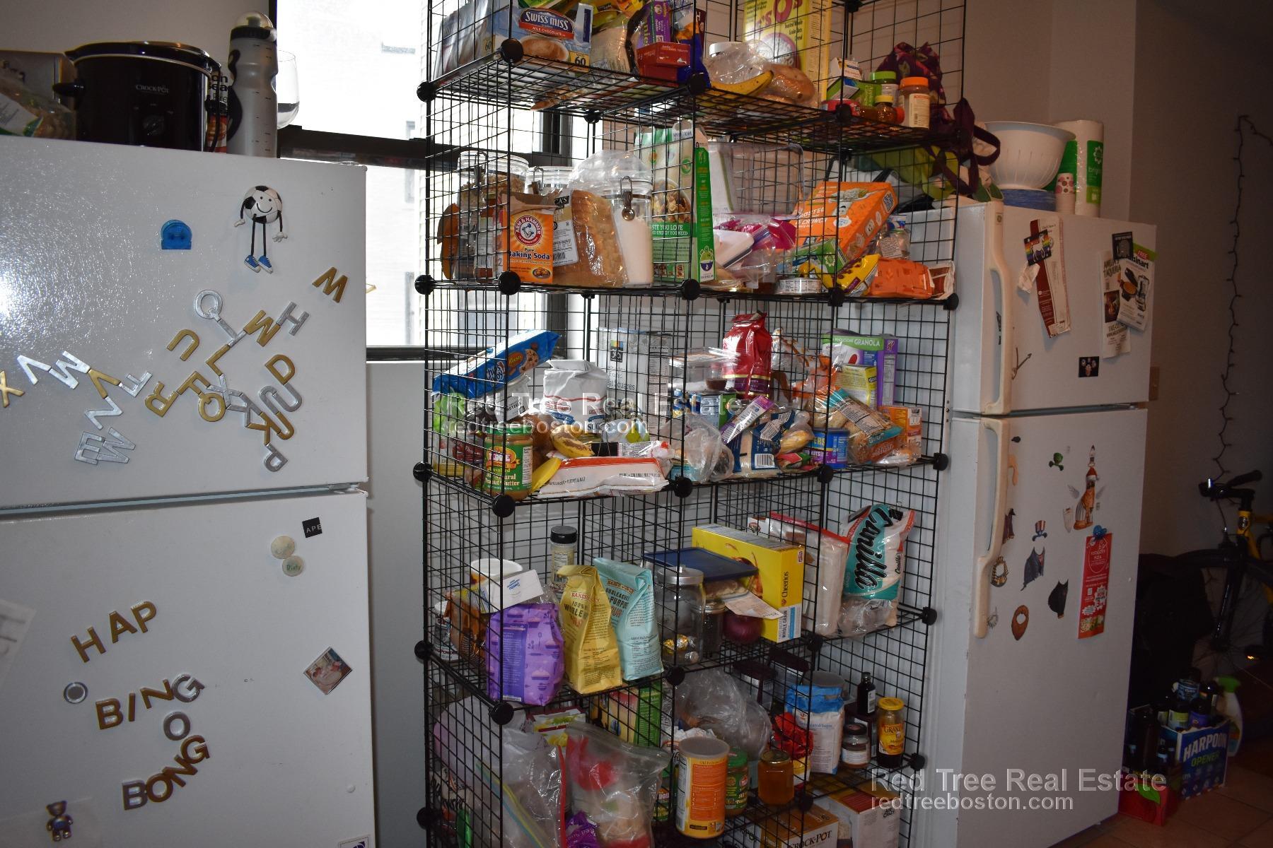 Building Photo - 33 Egremont Rd