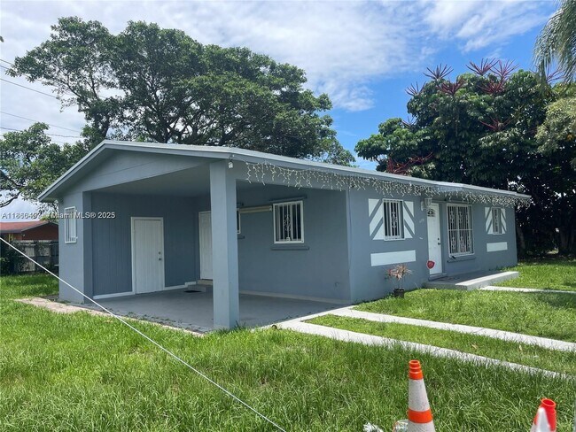 Building Photo - 11751 SW 190th Terrace