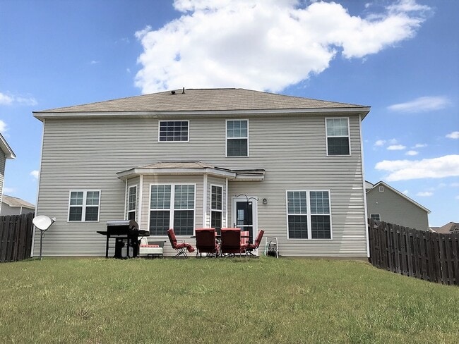 Building Photo - 4005 Pullman Cir