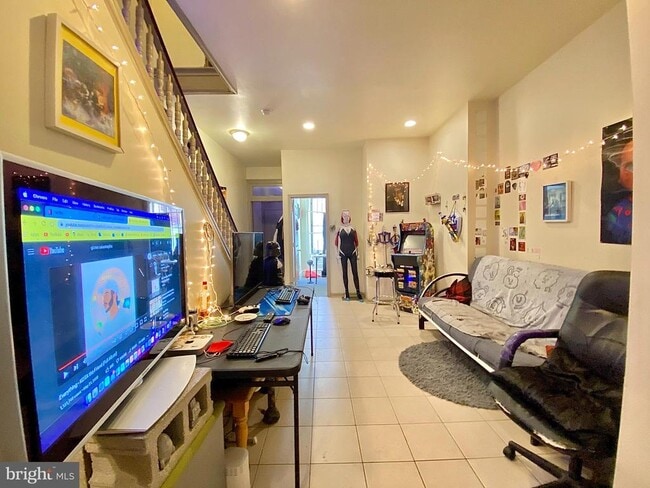 Building Photo - 2037 N Carlisle St