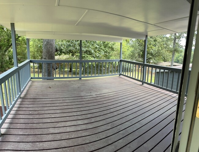 Building Photo - 54 Carolyn Ln