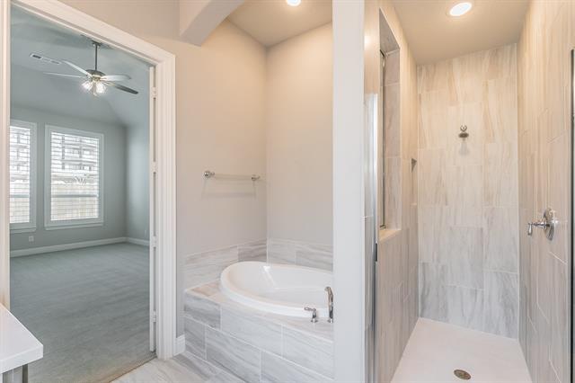 Building Photo - 6320 Whitebrush Pl