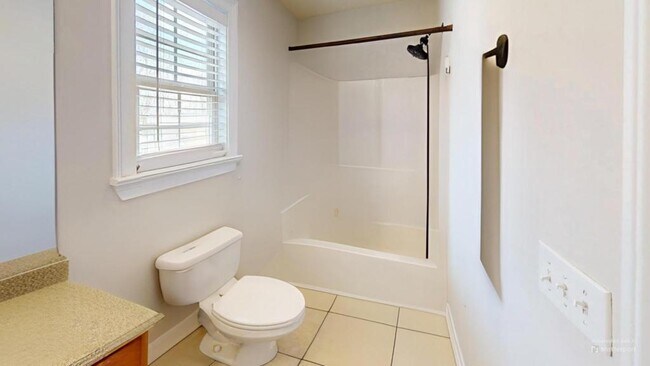 Building Photo - 9316 Shingle Oak Dr