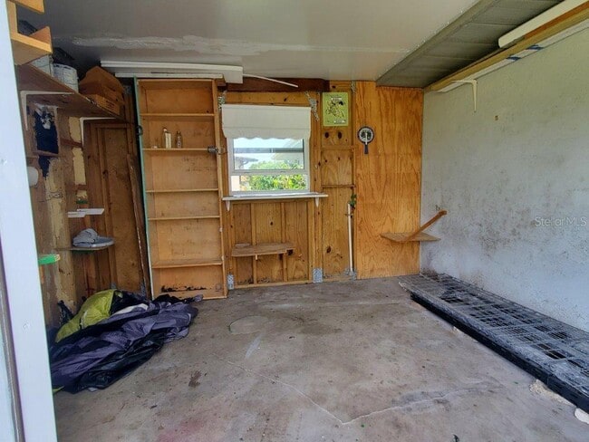 Building Photo - 26014 Ocelot Ln