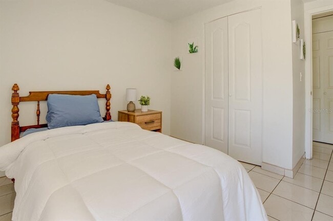 Building Photo - 8541 Briar Grove Cir