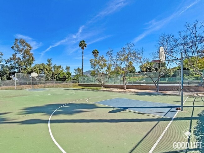 Building Photo - Charming 4BD/3BA 2-Story House in Spring Valley W/ W/D, A/C, Large Balcony, & Community Pool, Par...