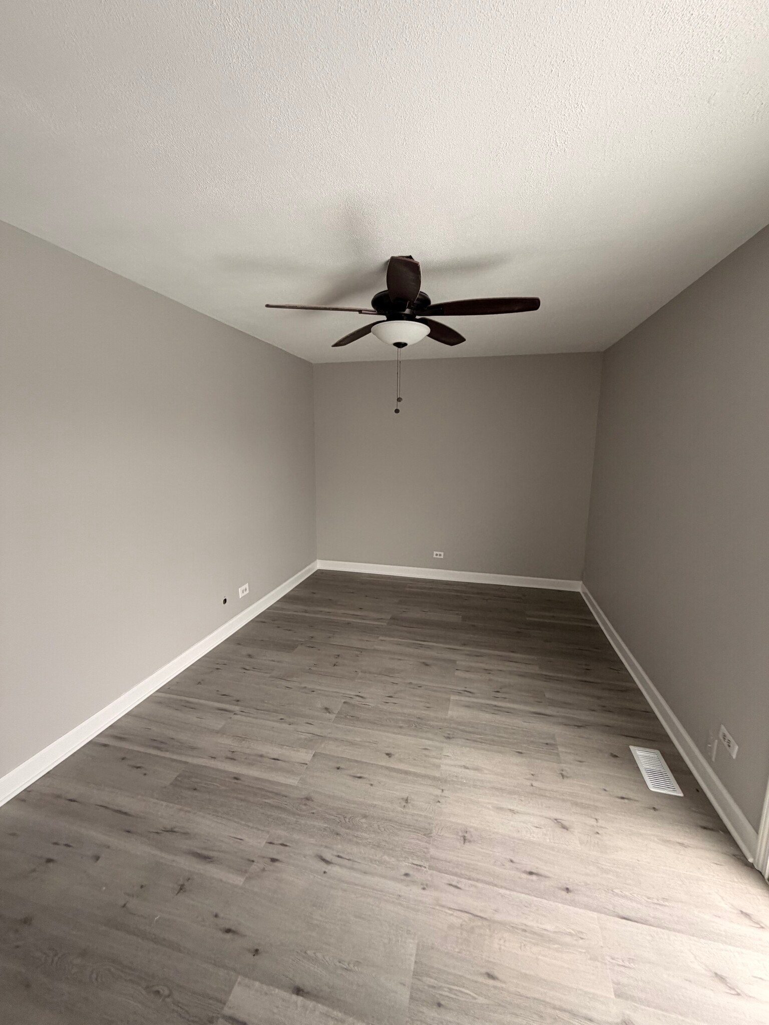 Building Photo - 1593 Cornell Pl