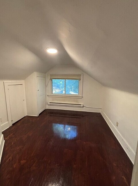 Building Photo - 1073 Blair Ave