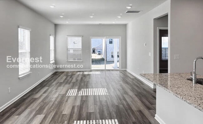 Building Photo - 4 Bed/2.5 Bath New Construction Home with Garage / Pet-Friendly / Available Now!