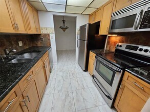 Building Photo - 11131 Royal Palm Blvd