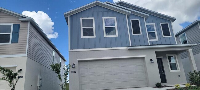 Building Photo - 3359 Alexander Dr