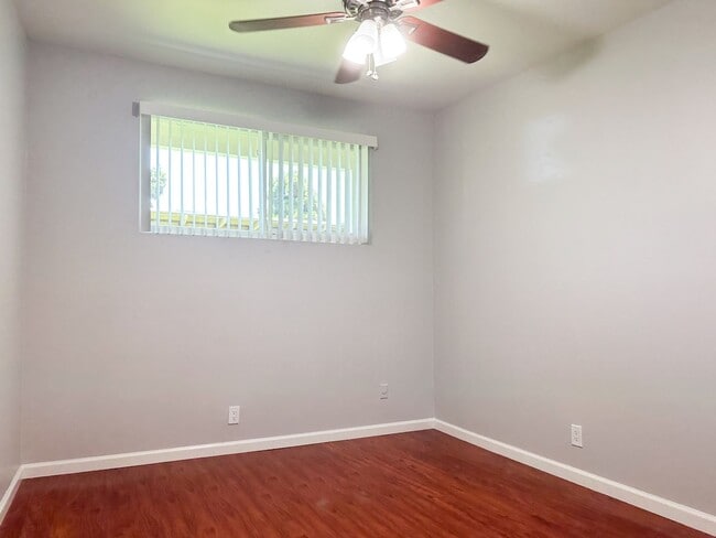 Building Photo - Clearbrook Ln (109)