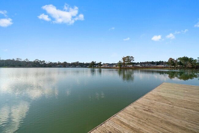 Building Photo - 16031 Tallis Dr