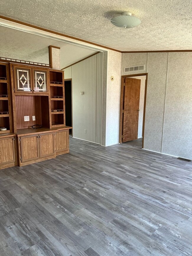 Building Photo - 2741 Crab Tree St