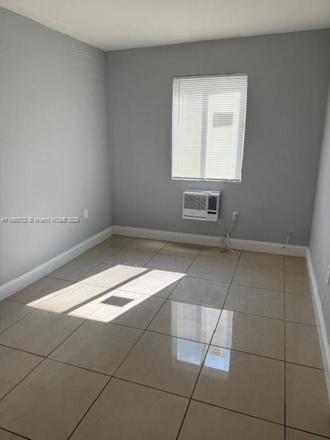 Building Photo - 172 NW 12th St