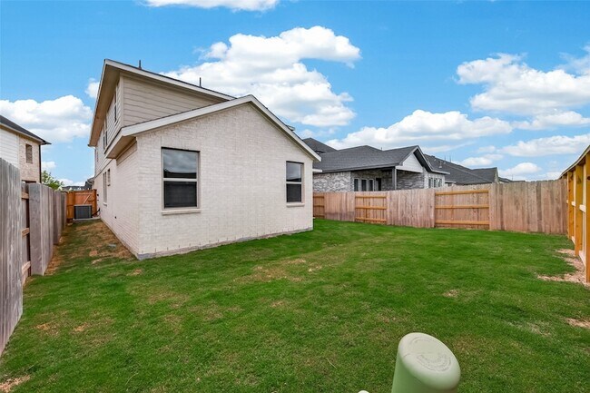 Building Photo - 7327 Blue Gentiana Ln