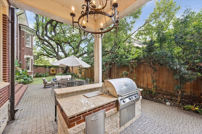 Building Photo - 2368 Timber Ln