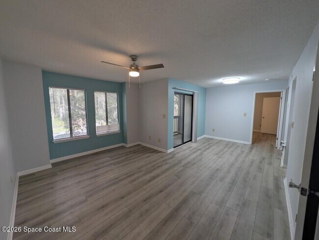 Building Photo - 3550 Sable Palm Ln