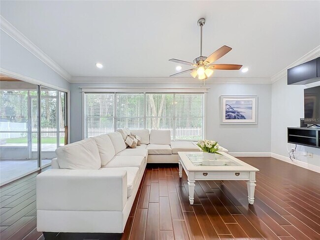 Building Photo - 3020 Hartland Ct