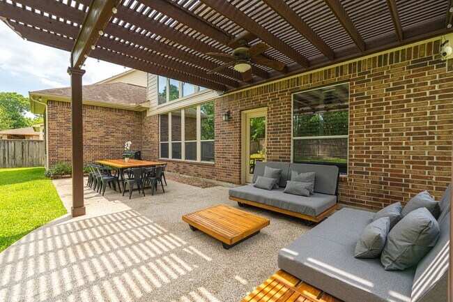 Building Photo - 42 N Arrow Canyon Cir