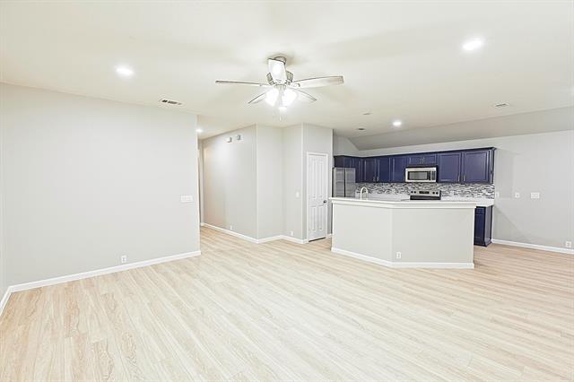 Building Photo - 1909 Morning Dove Dr