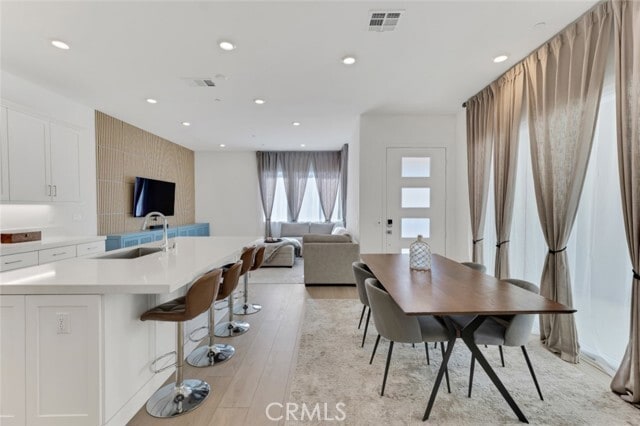 Building Photo - 26712 Afton Ln