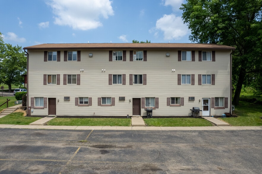 Barberview Apartments 101105 2nd St SE Barberton OH 44203