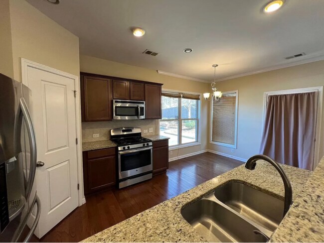 Building Photo - 4160 Madison Bridge Dr