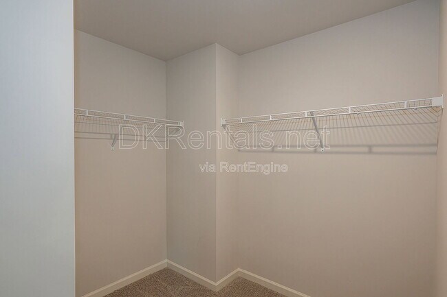 Building Photo - 3031 Greyton Dr