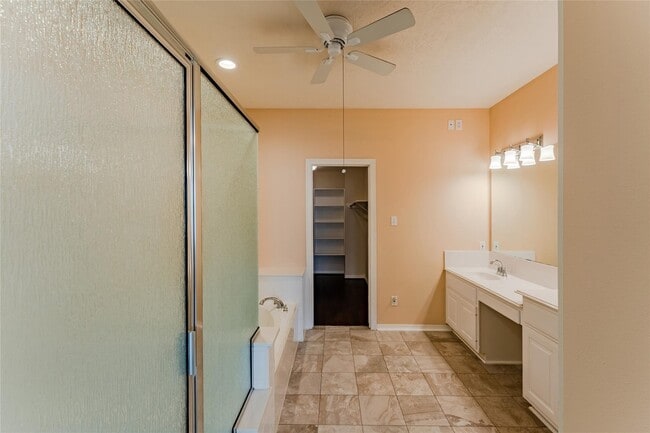 Building Photo - 12522 Millridge Pines Ct