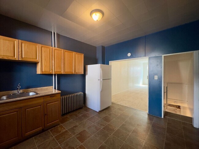 Building Photo - Charming 2BR/1BA Townhome in Canton/Upper Fells, Baltimore, MD!