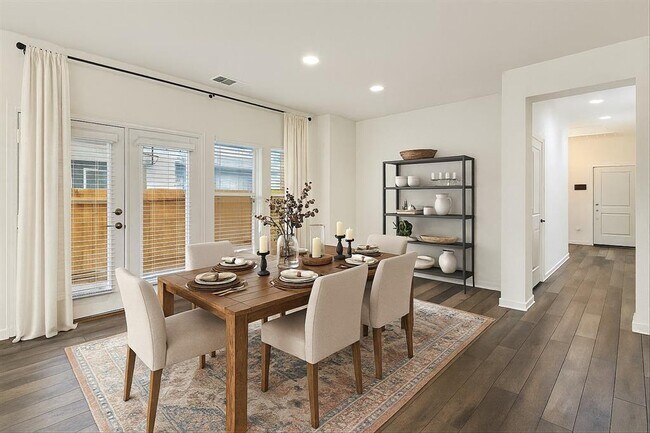 Building Photo - 8501 Looksee Ln