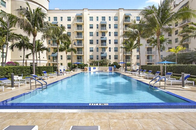 Building Photo - 610 Clematis St