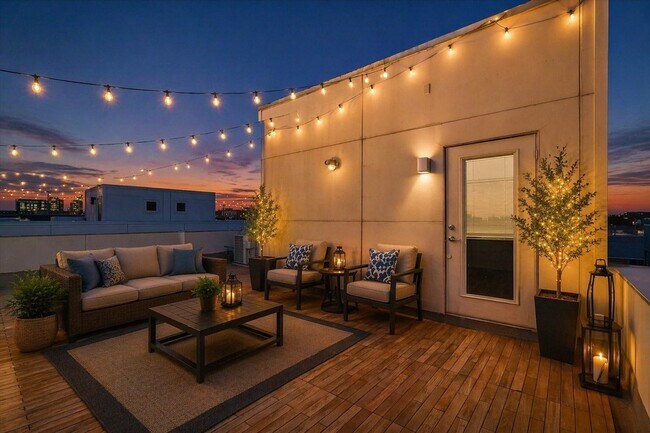 Building Photo - 4905 Camdale Ct